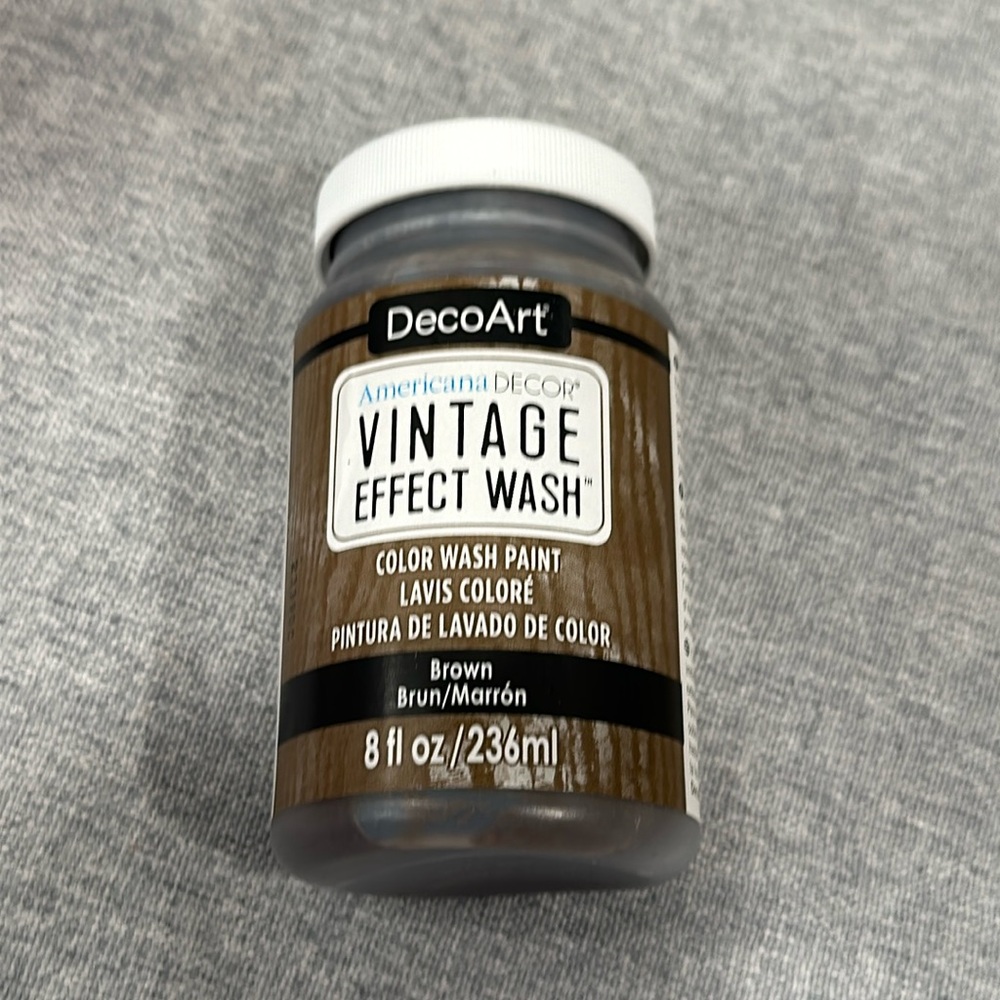Decoart vintage effect wash color wash paint Brown/Brun/Marrón 8oz New unopened